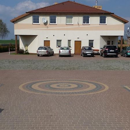 Restauracja Motel HalkaPłock エクステリア 写真